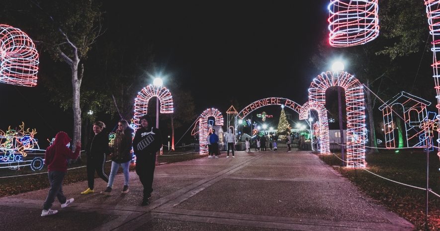 Lafreniere Park Christmas Lights 2025 | Visit Jefferson Parish